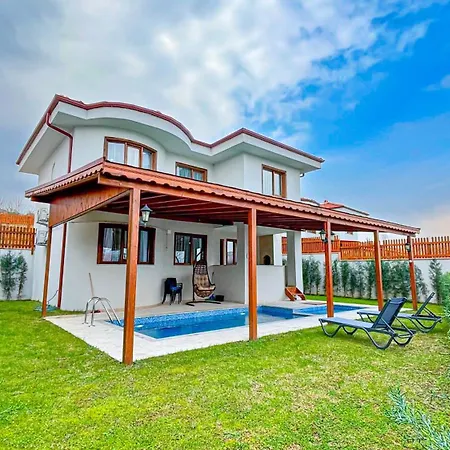 Yel Degirmeni Villa *
