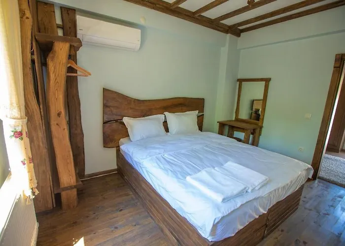 Y1 With Hot Pool, Jacuzzi , Sauna - Villa